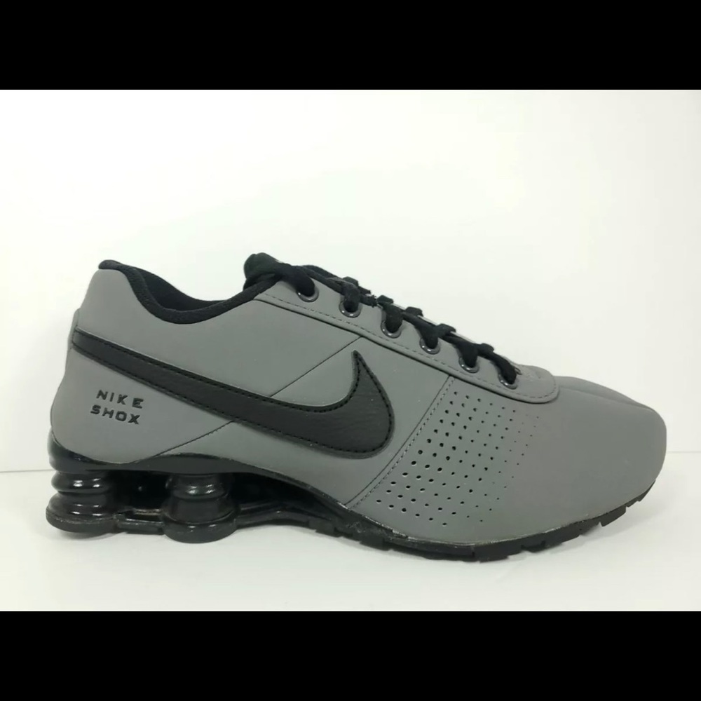Nike Shox Deliver Youth Size 7Y Shoes